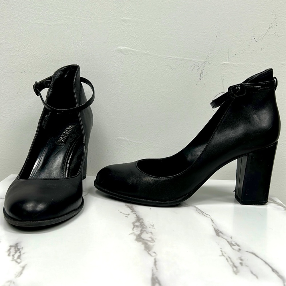 Ankle Strap-Mary Jane type pumps by Kenneth Cole Reaction